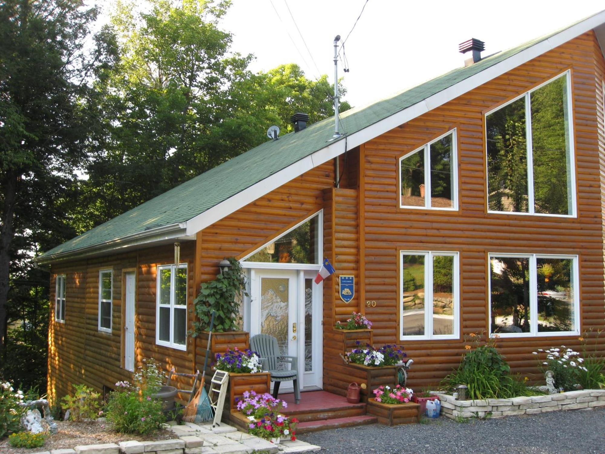 Le Gite A Margot Bromont Exterior foto